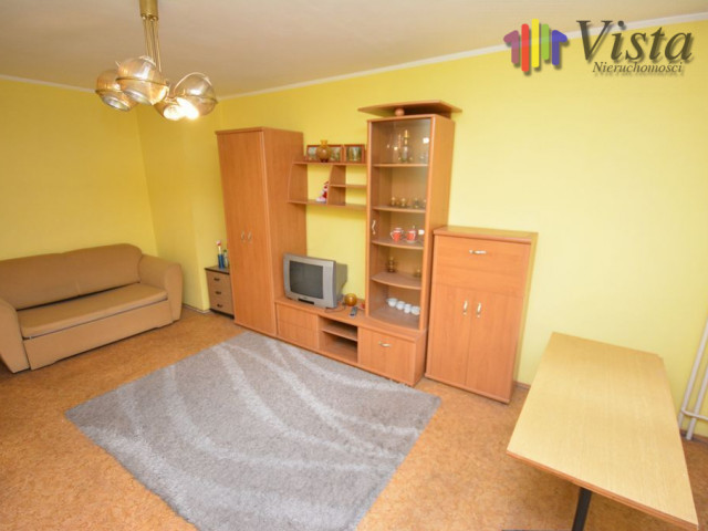 2 pokoje, balkon, 1. piętro, miejskie ogrzewanie